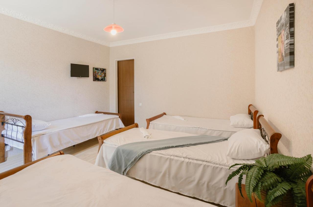 Marcos Hotel Tbilisi Eksteriør bilde