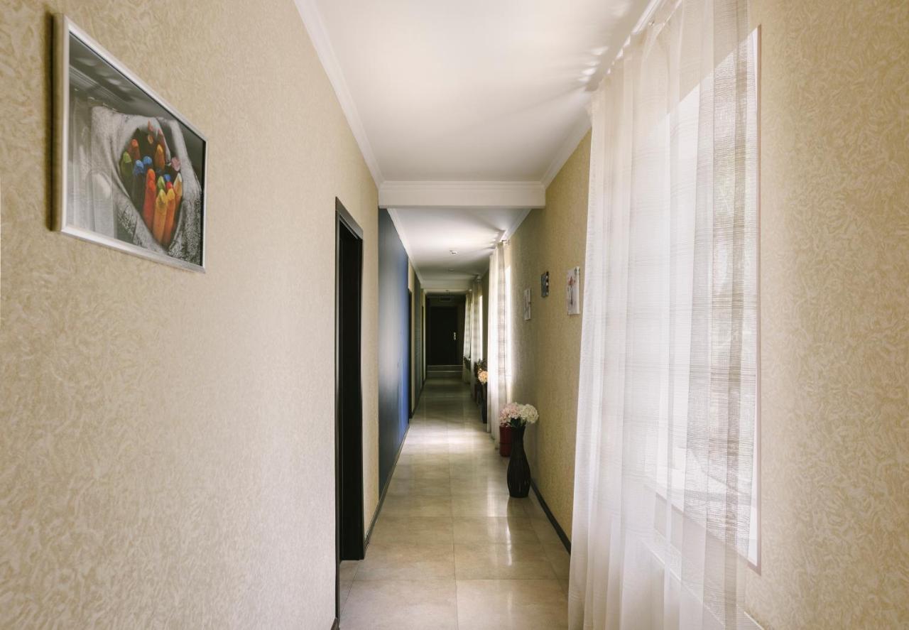 Marcos Hotel Tbilisi Eksteriør bilde