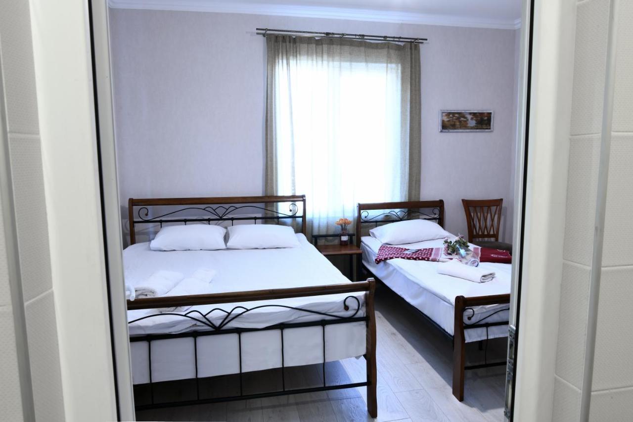 Marcos Hotel Tbilisi Eksteriør bilde