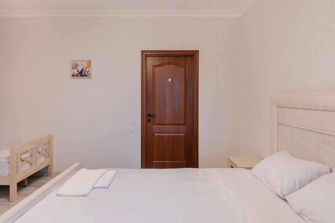 Marcos Hotel Tbilisi Eksteriør bilde