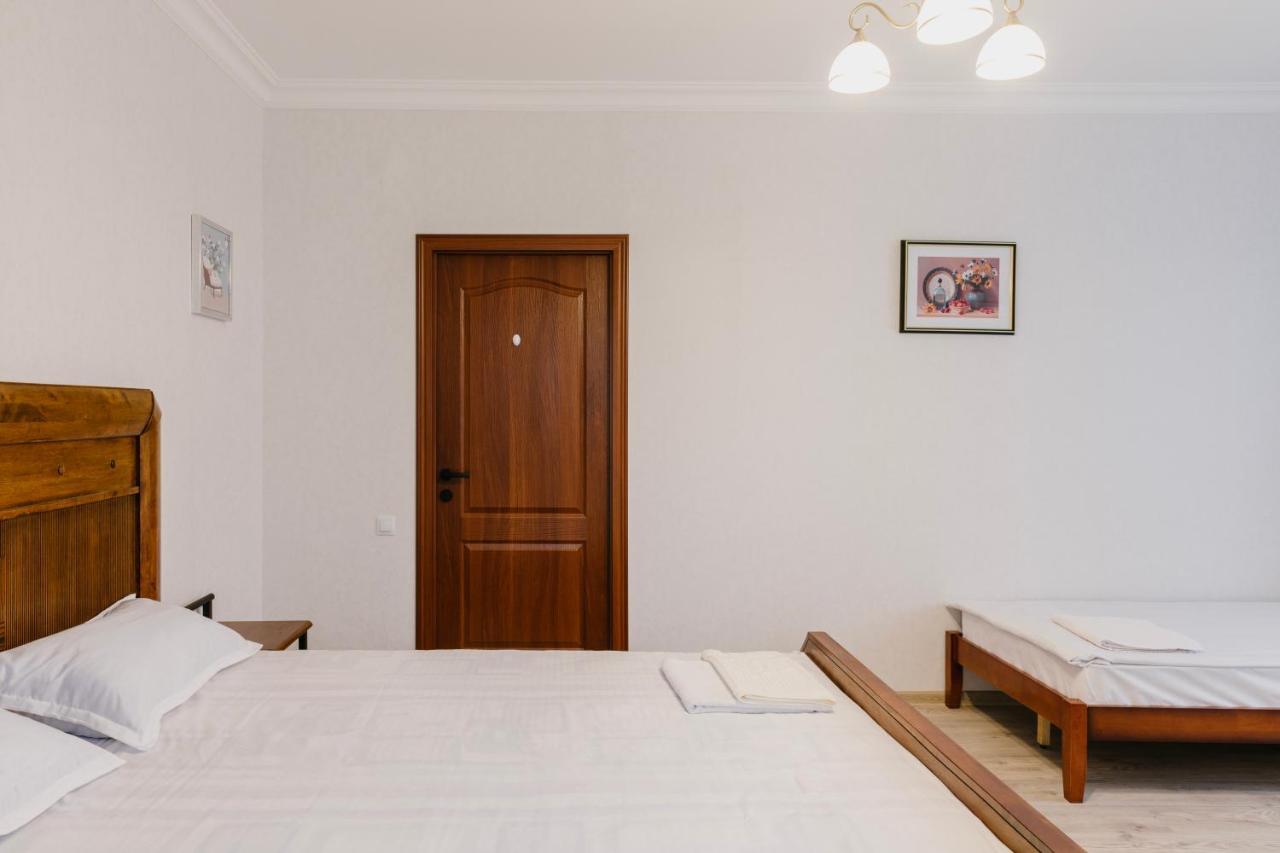 Marcos Hotel Tbilisi Eksteriør bilde