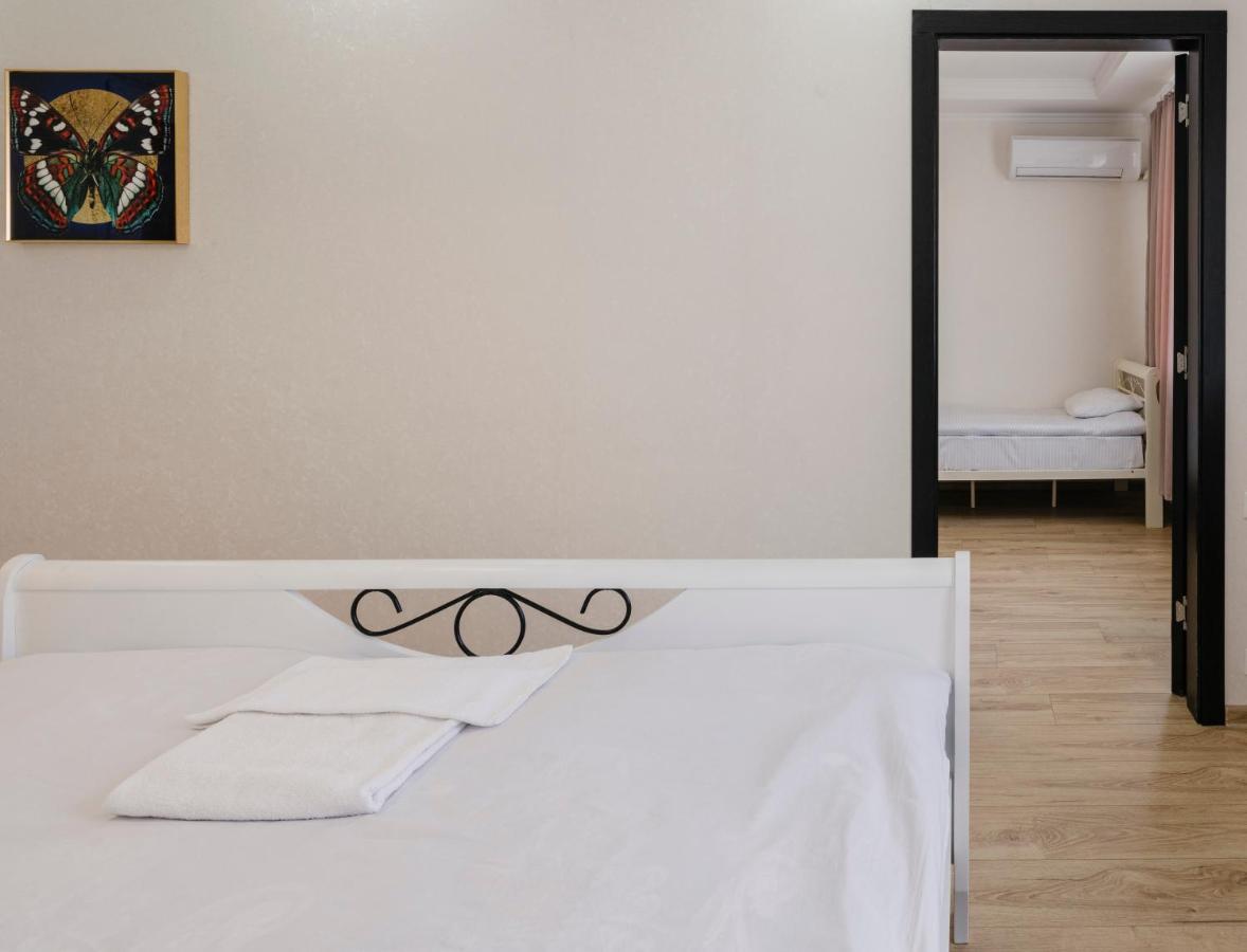 Marcos Hotel Tbilisi Eksteriør bilde