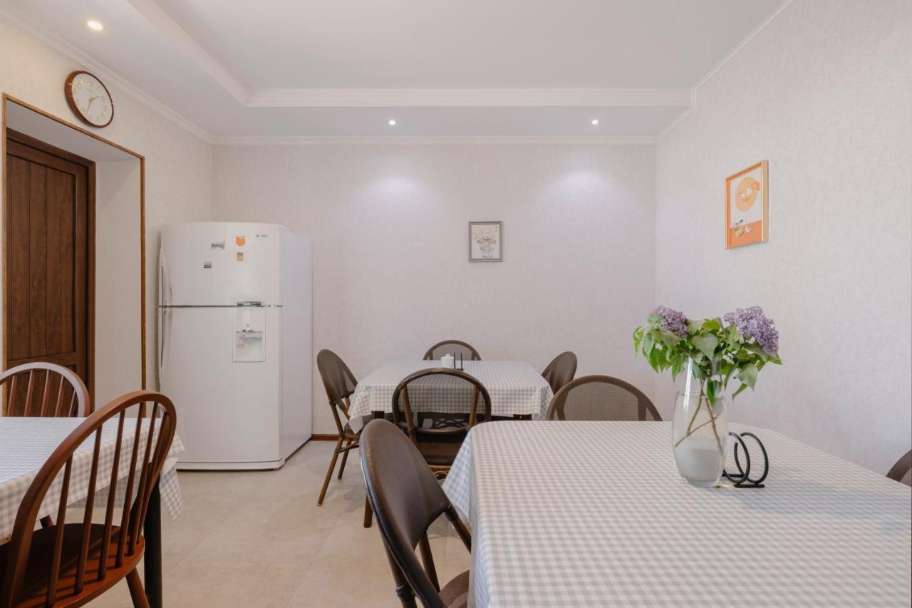 Marcos Hotel Tbilisi Eksteriør bilde